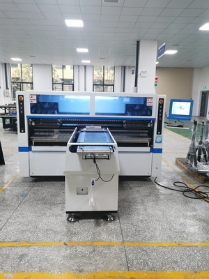 68 Heads SMT Pick And Place Machine Group Picking Group Placing For Flexible Strip