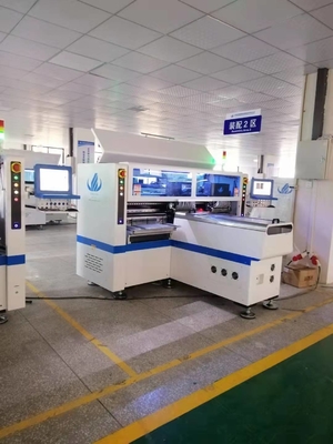 Roll To Roll LED Strip Mounting Machine Pick And Place Machine 25w Cph 68Pcs Heads